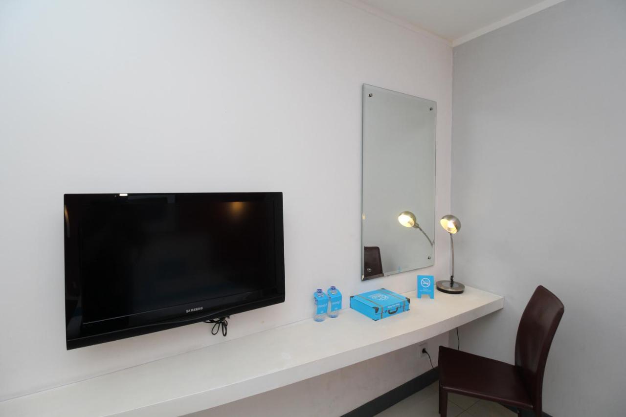 Airy Glodok Pinangsia Raya Jakarta Hotel Ngoại thất bức ảnh