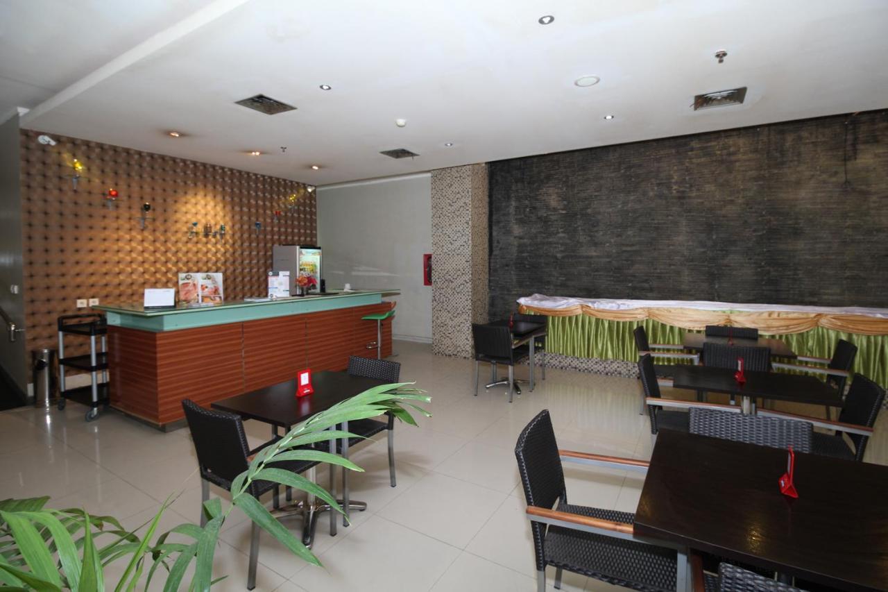 Airy Glodok Pinangsia Raya Jakarta Hotel Ngoại thất bức ảnh
